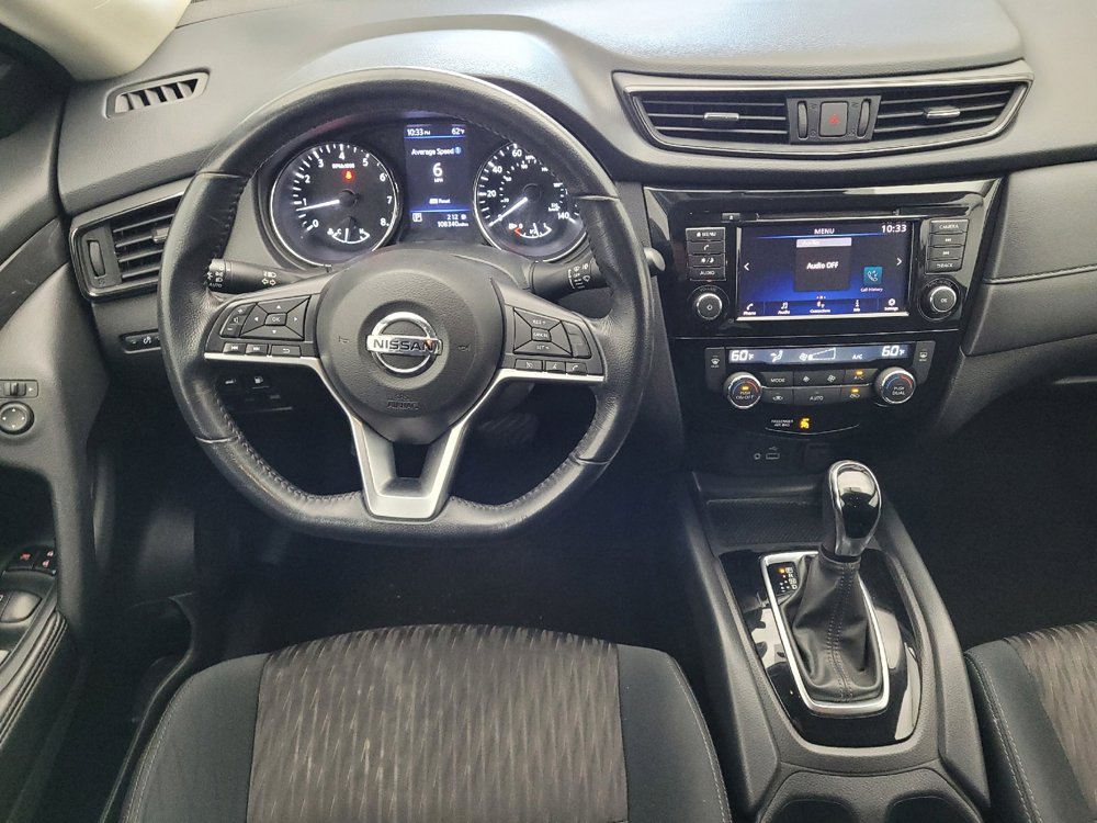 Used 2018 Nissan Rogue SV image 22