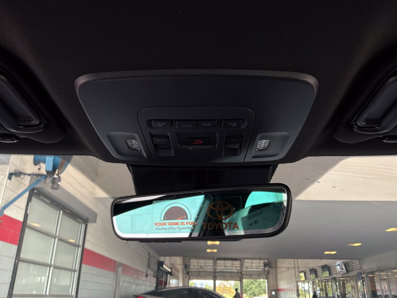 New 2026 Toyota Camry SE w/ Convenience Package FWD image 15