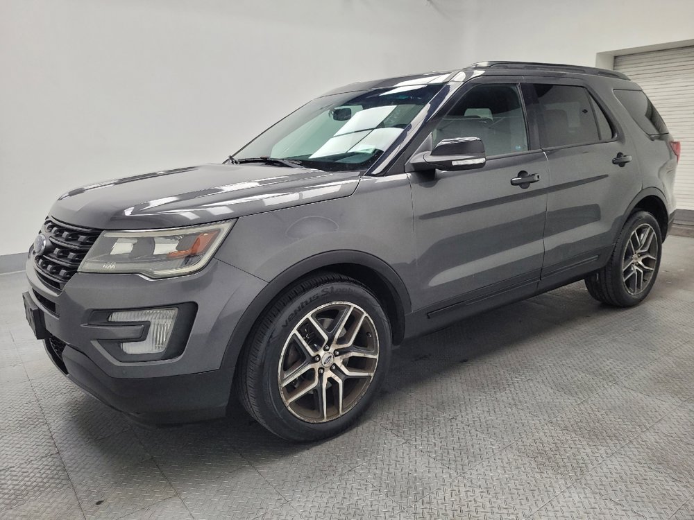 Used 2017 Ford Explorer Sport AWD/4WD image 2