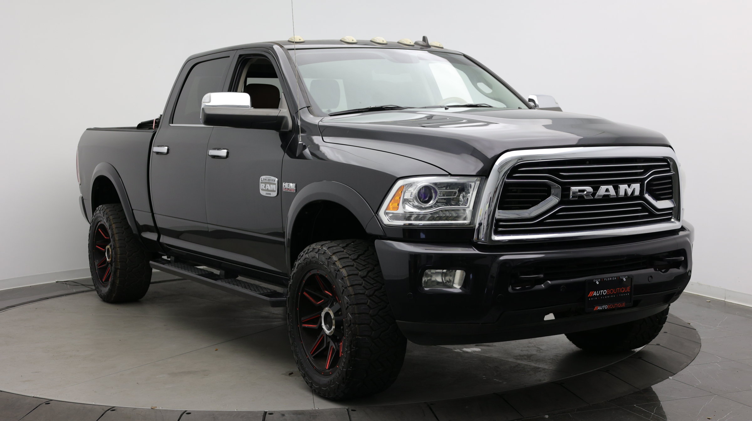 Used 2018 RAM 2500 Longhorn AWD/4WD image 3