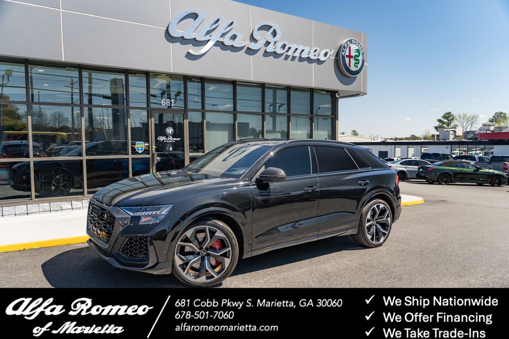 Used 2022 Audi RS Q8 w/ Carbon Optic Package image 1