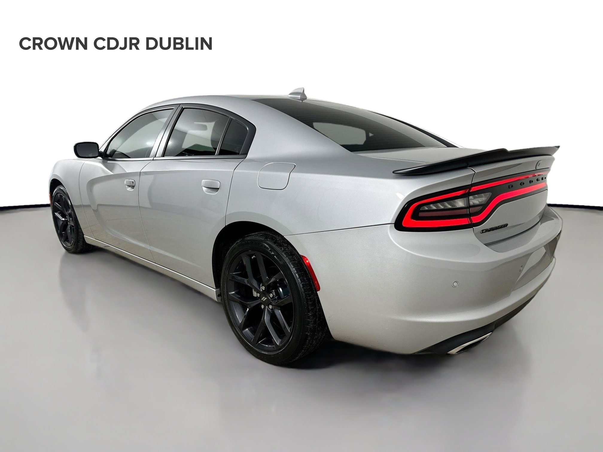 Used 2023 Dodge Charger SXT w/ Blacktop Package image 8