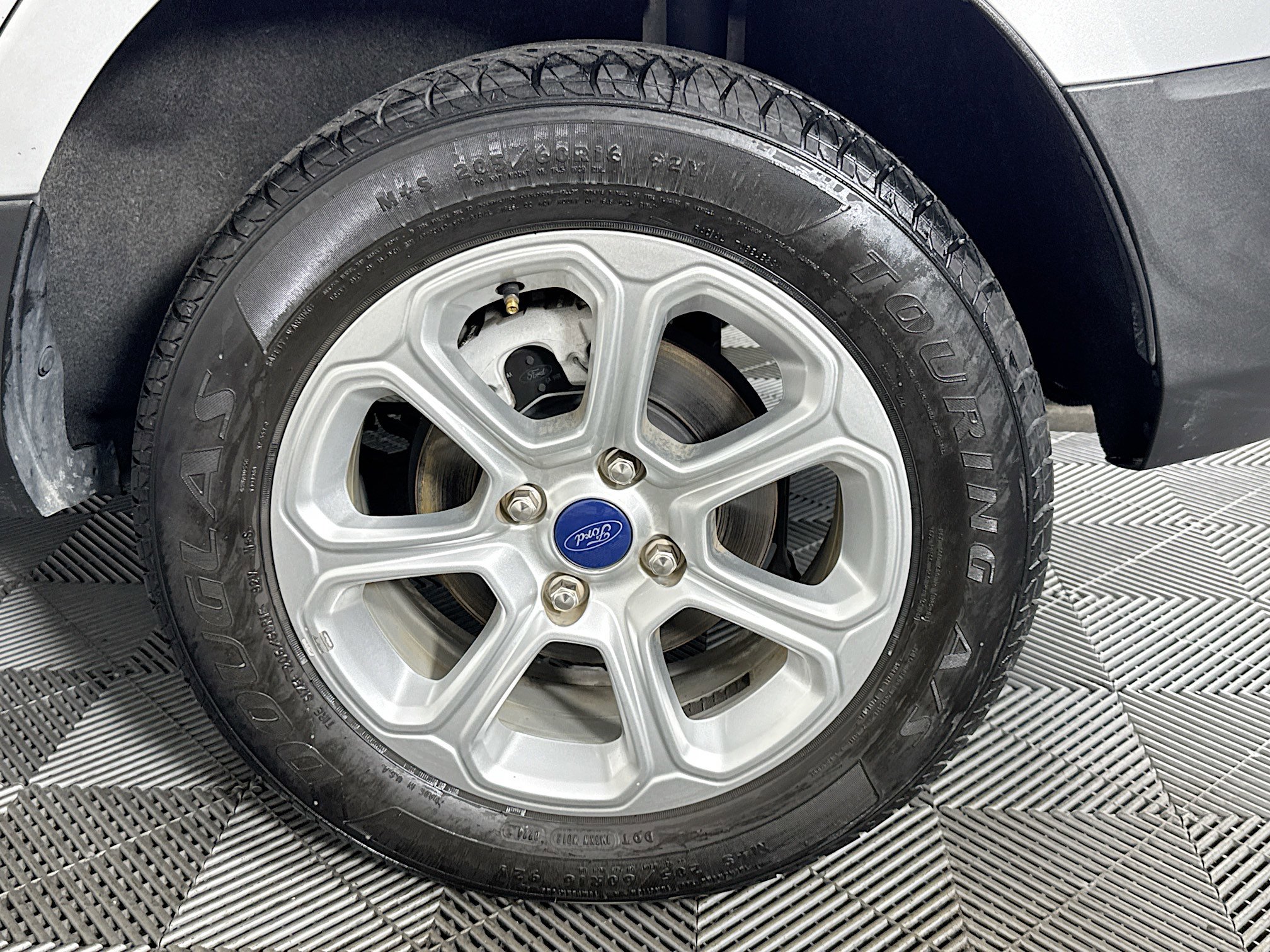 Used 2020 Ford EcoSport SE image 36