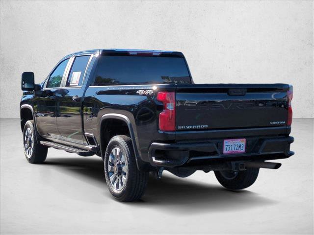 Used 2022 Chevrolet Silverado 2500 Custom w/ Custom Value Package image 8
