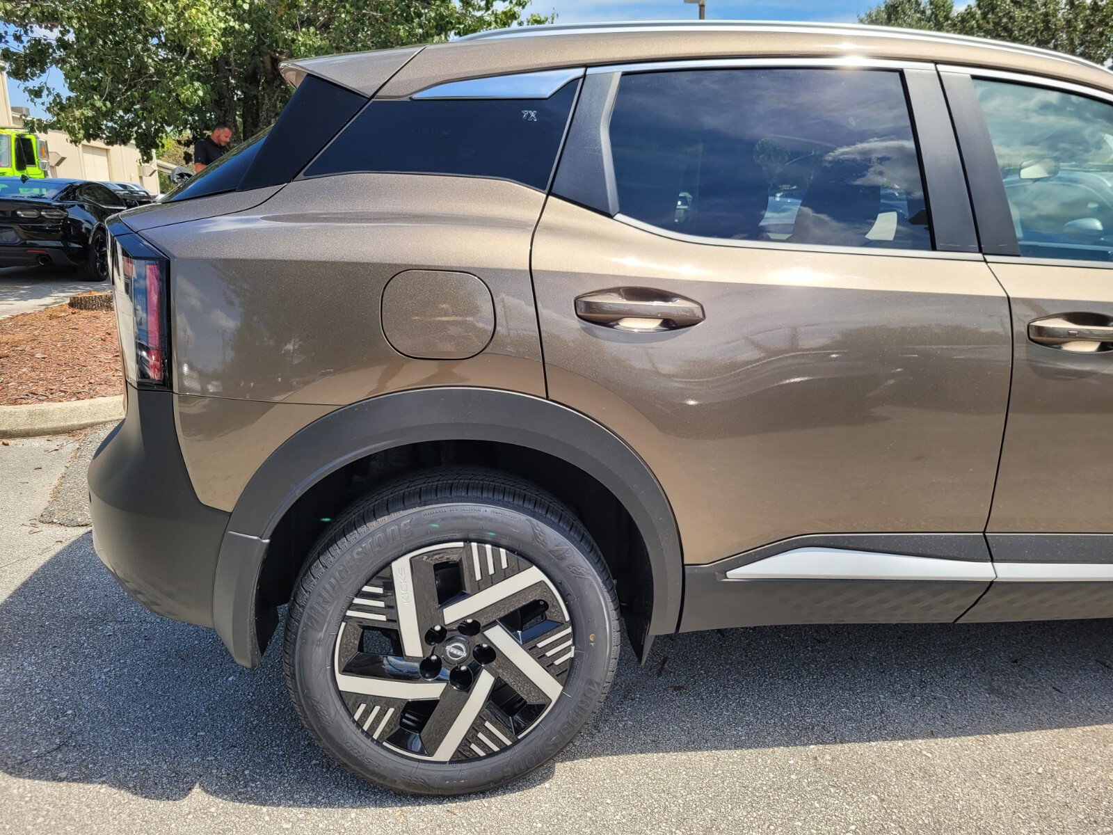 New 2026 Nissan Kicks SV image 6