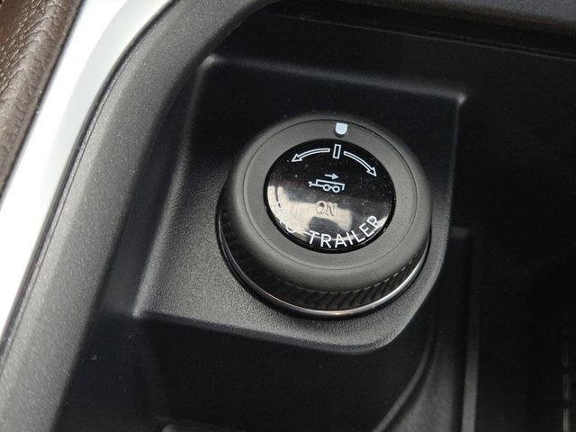 Used 2025 Ford Expedition Max King Ranch AWD/4WD image 10