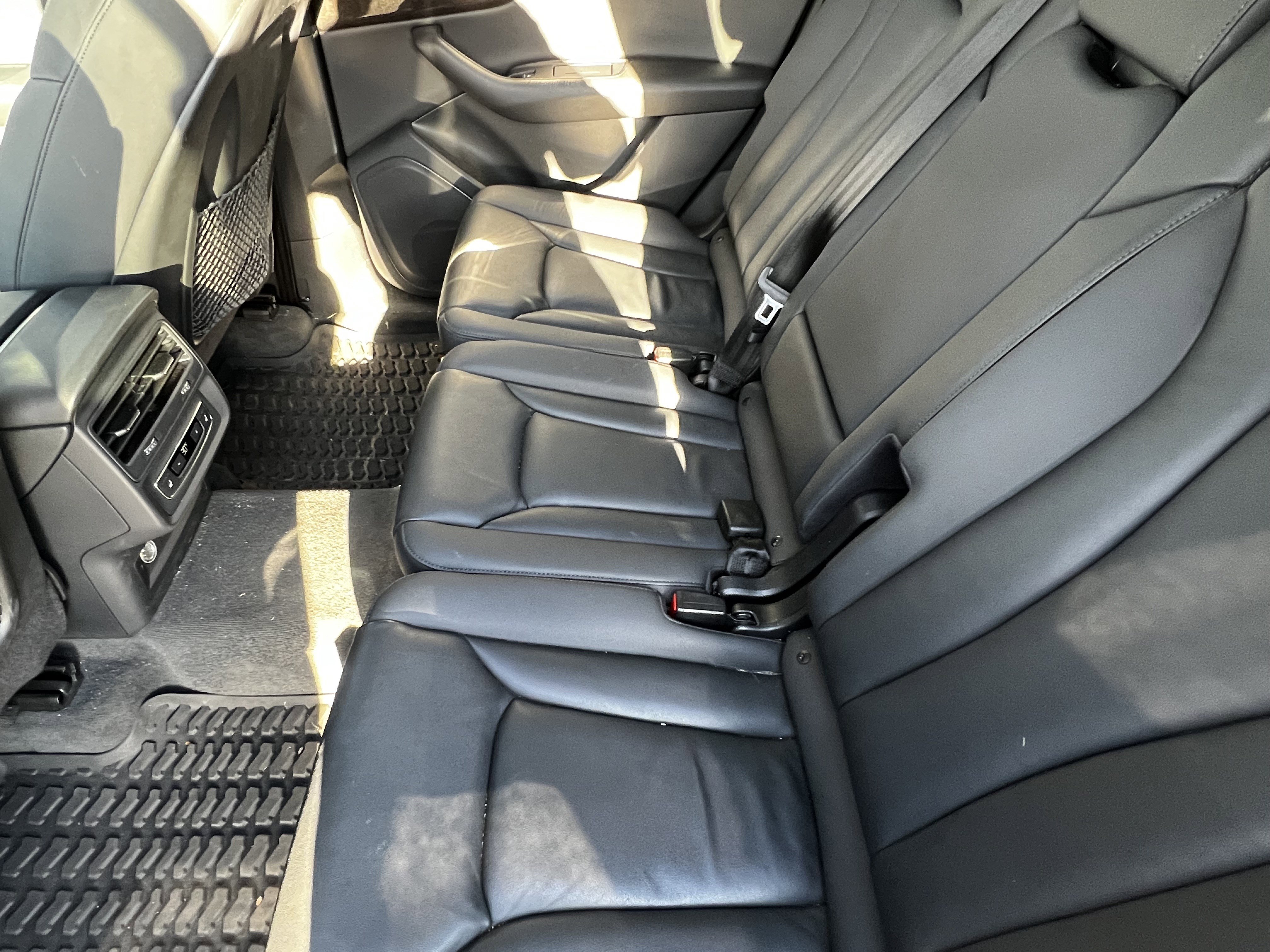 Used 2020 Audi Q7 3.0T Premium w/ Convenience Package image 31