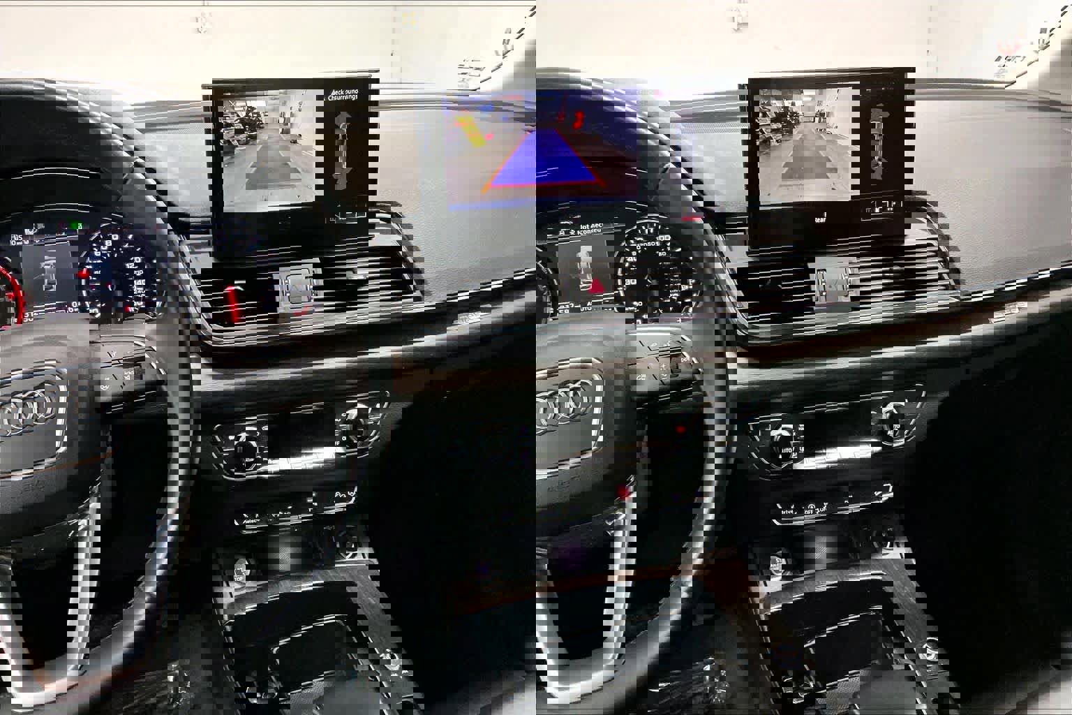 Used 2023 Audi Q5 Premium w/ Convenience Package image 9