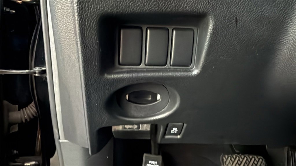 Used 2017 INFINITI QX50 AWD w/ Premium Plus Package image 31