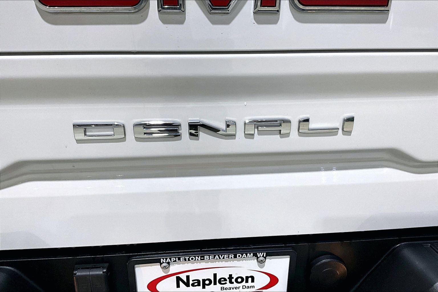 Used 2022 GMC Sierra 1500 Denali image 10