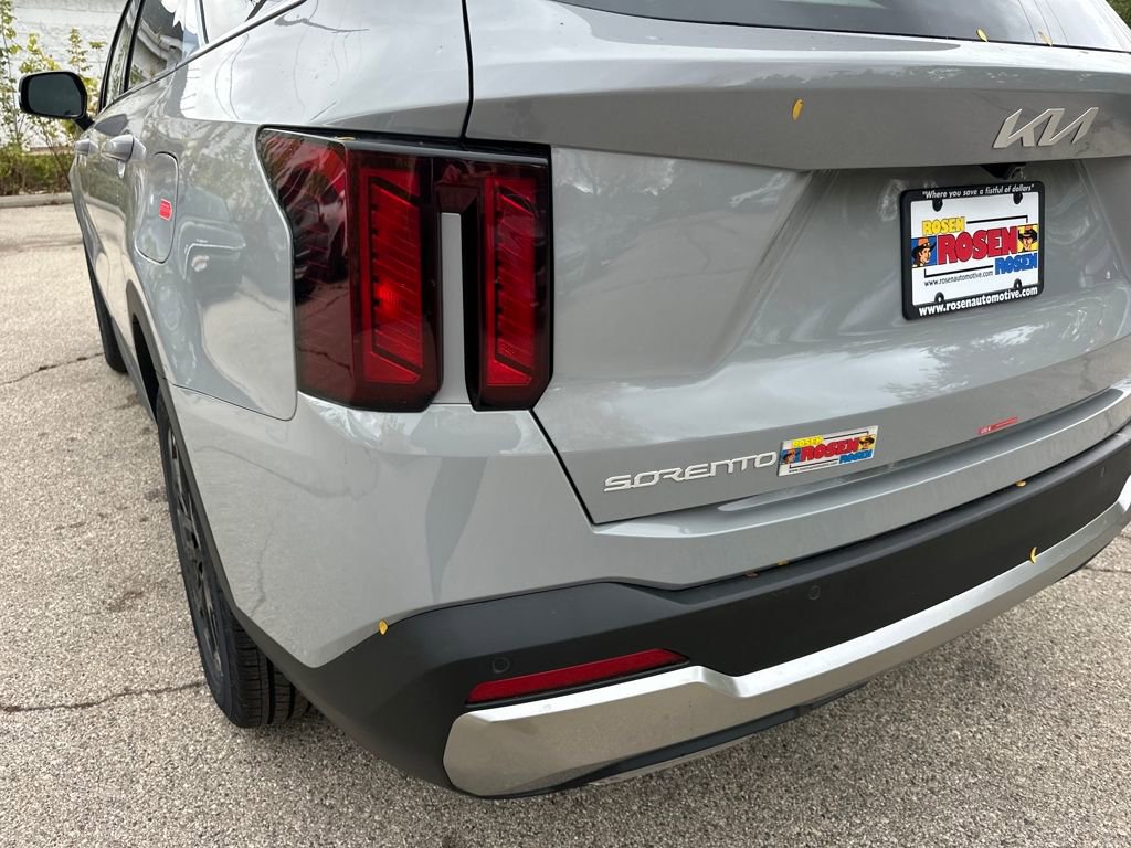 New 2026 Kia Sorento S w/ S Panoramic Sunroof Package image 34