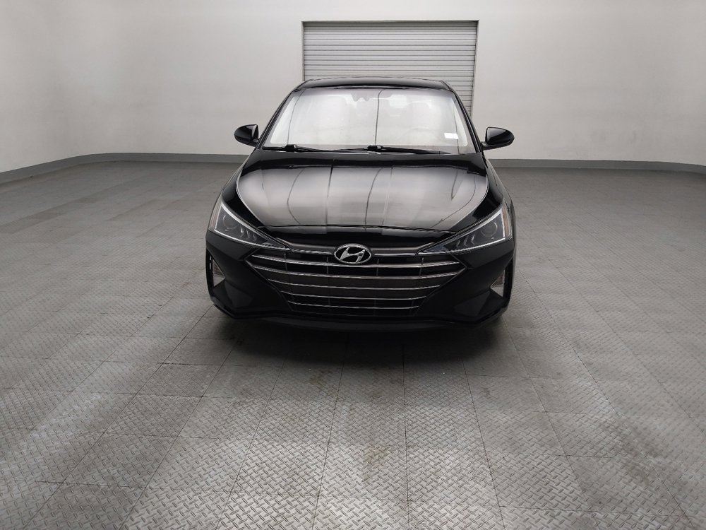 Used 2020 Hyundai Elantra SEL FWD image 15