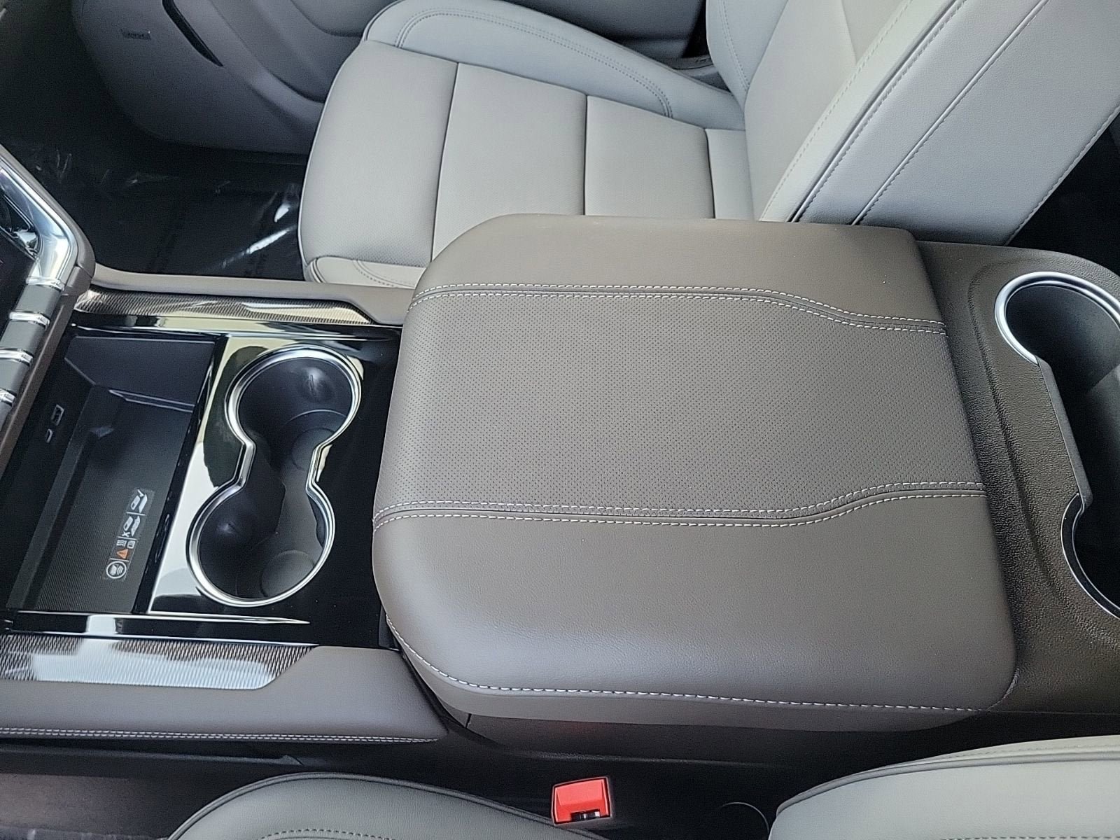 New 2026 GMC Yukon XL Elevation RWD image 18