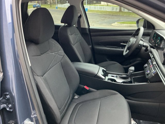 Used 2025 Hyundai Tucson SE FWD image 41