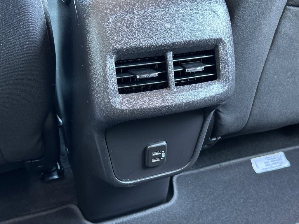 Used 2024 Chevrolet Equinox LT AWD/4WD image 19