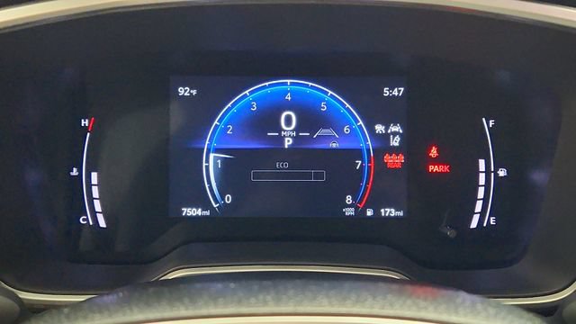 Used 2025 Toyota Corolla Cross XLE w/ Convenience Package FWD image 15