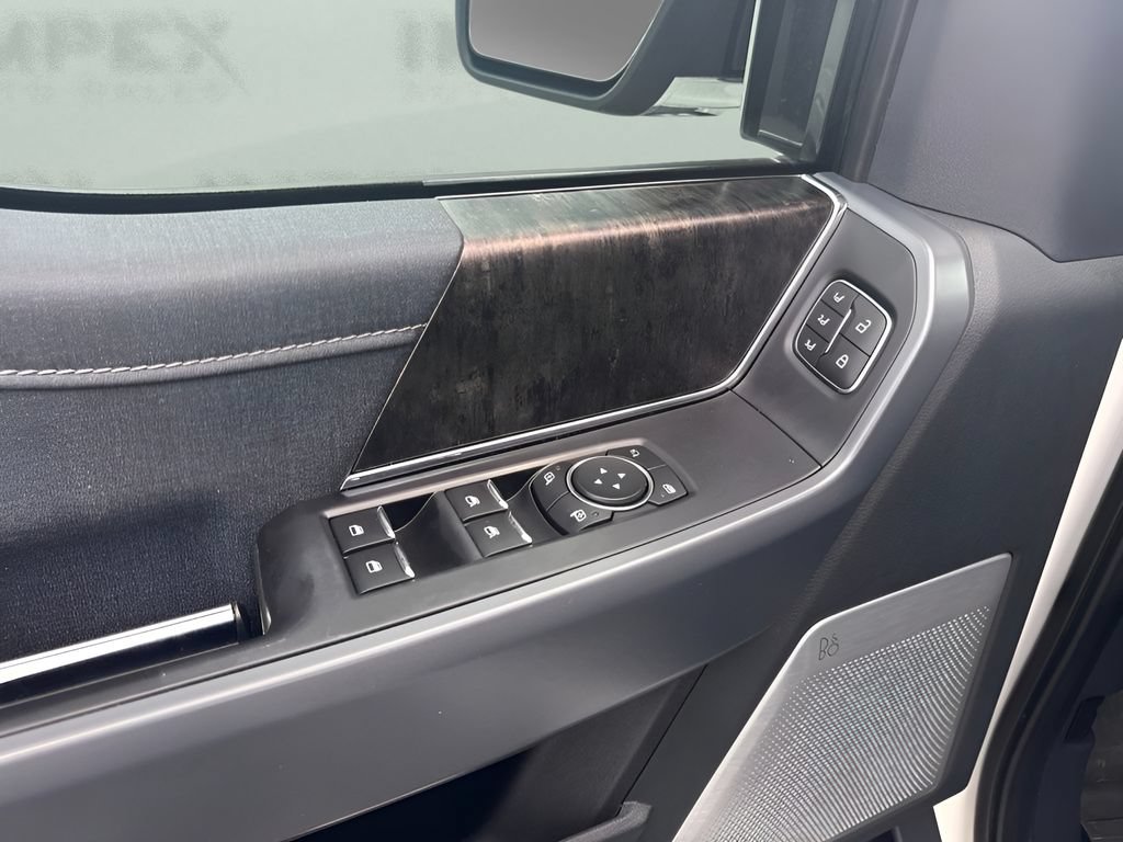 Used 2021 Ford F150 Lariat w/ Equipment Group 502A High AWD/4WD image 18