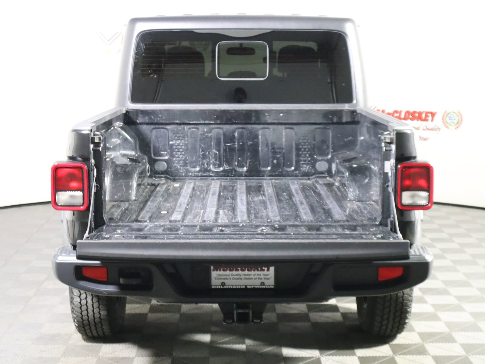 Used 2021 Jeep Gladiator Sport image 10