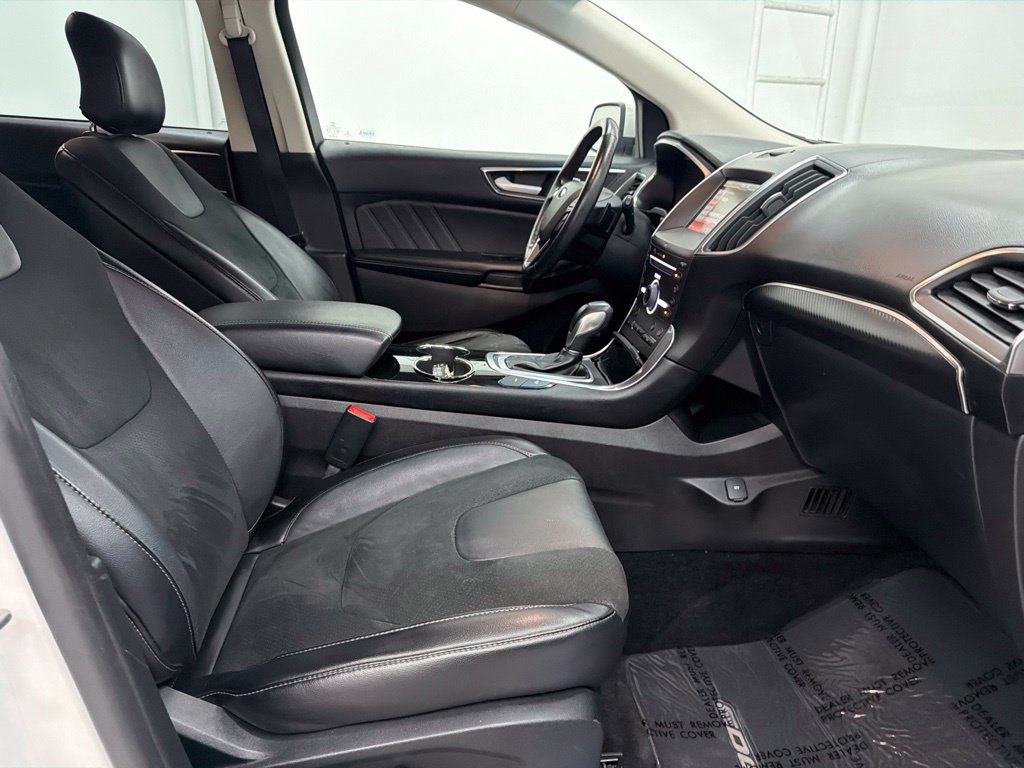 Used 2015 Ford Edge Sport w/ Equipment Group 401A AWD/4WD image 28