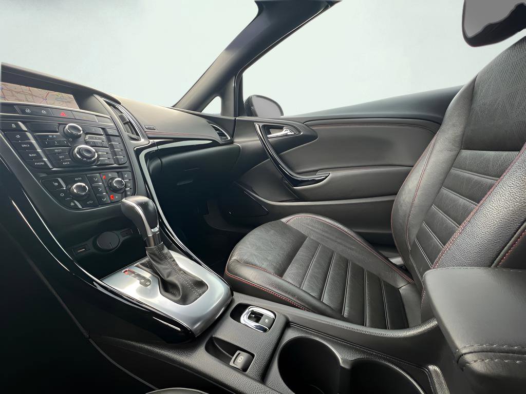 Used 2018 Buick Cascada Sport Touring w/ Dark Effects Package image 40