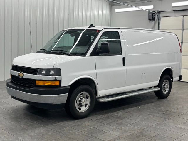 Used 2024 Chevrolet Express 2500 w/ Driver Convenience Package image 5