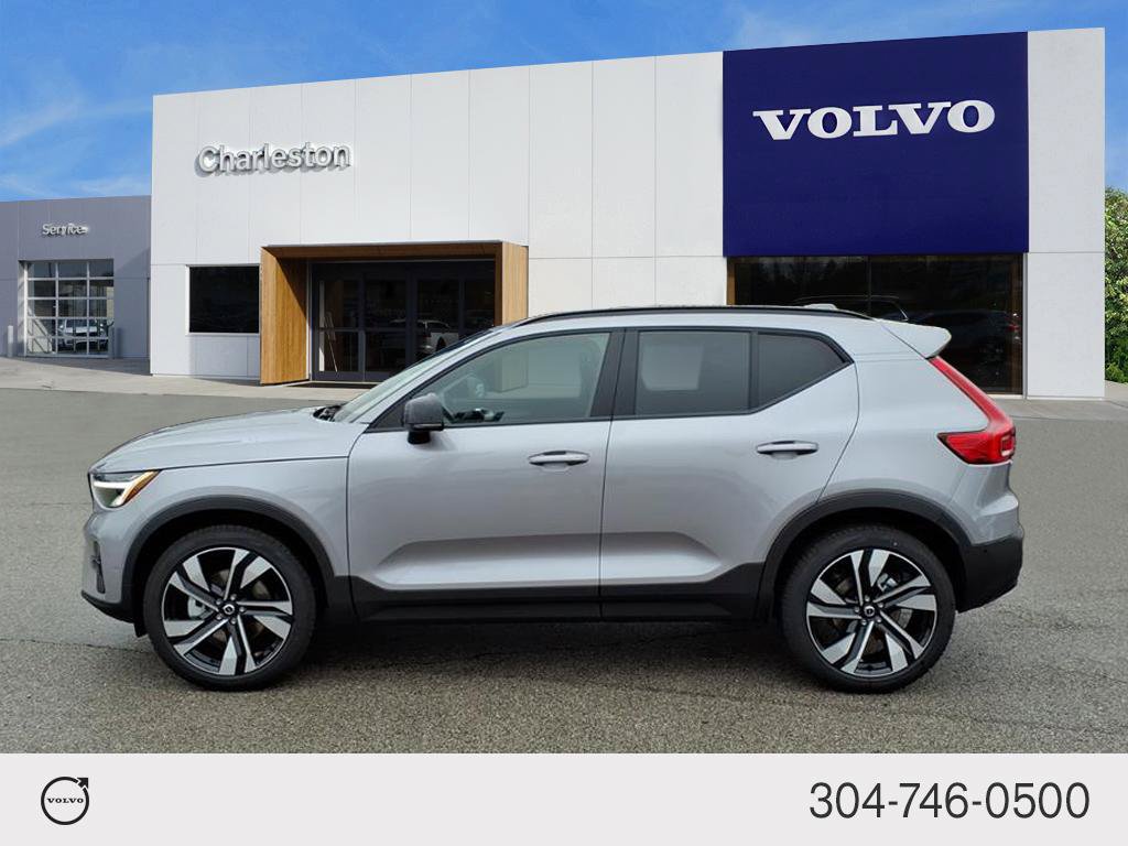 Certified 2026 Volvo XC40 B5 Plus w/ Climate Package AWD/4WD image 6