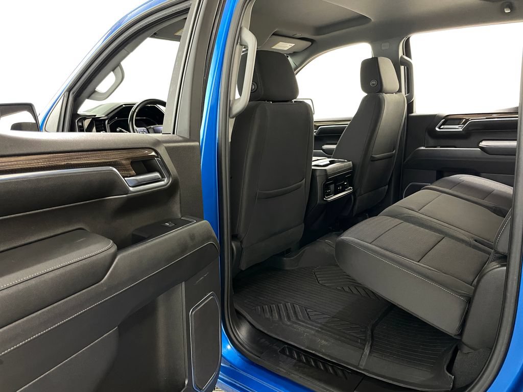 Certified 2023 Chevrolet Silverado 1500 RST w/ Z71 Off-Road Package AWD/4WD image 40