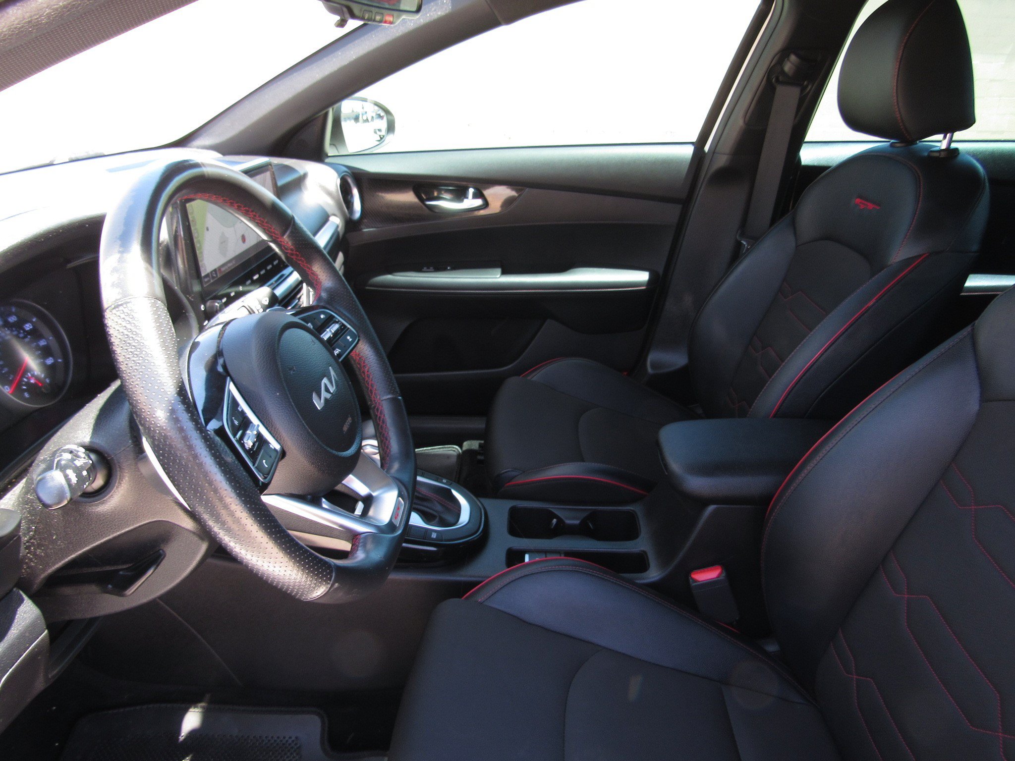 Used 2023 Kia Forte GT FWD image 13