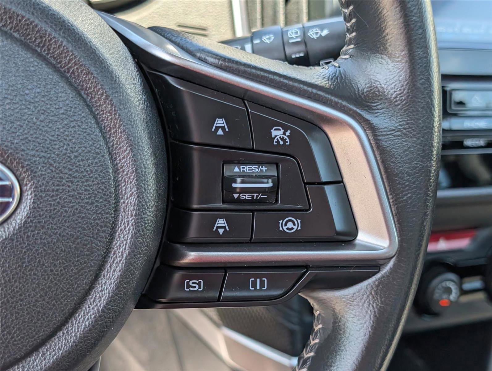 Used 2023 Subaru Forester Premium image 23