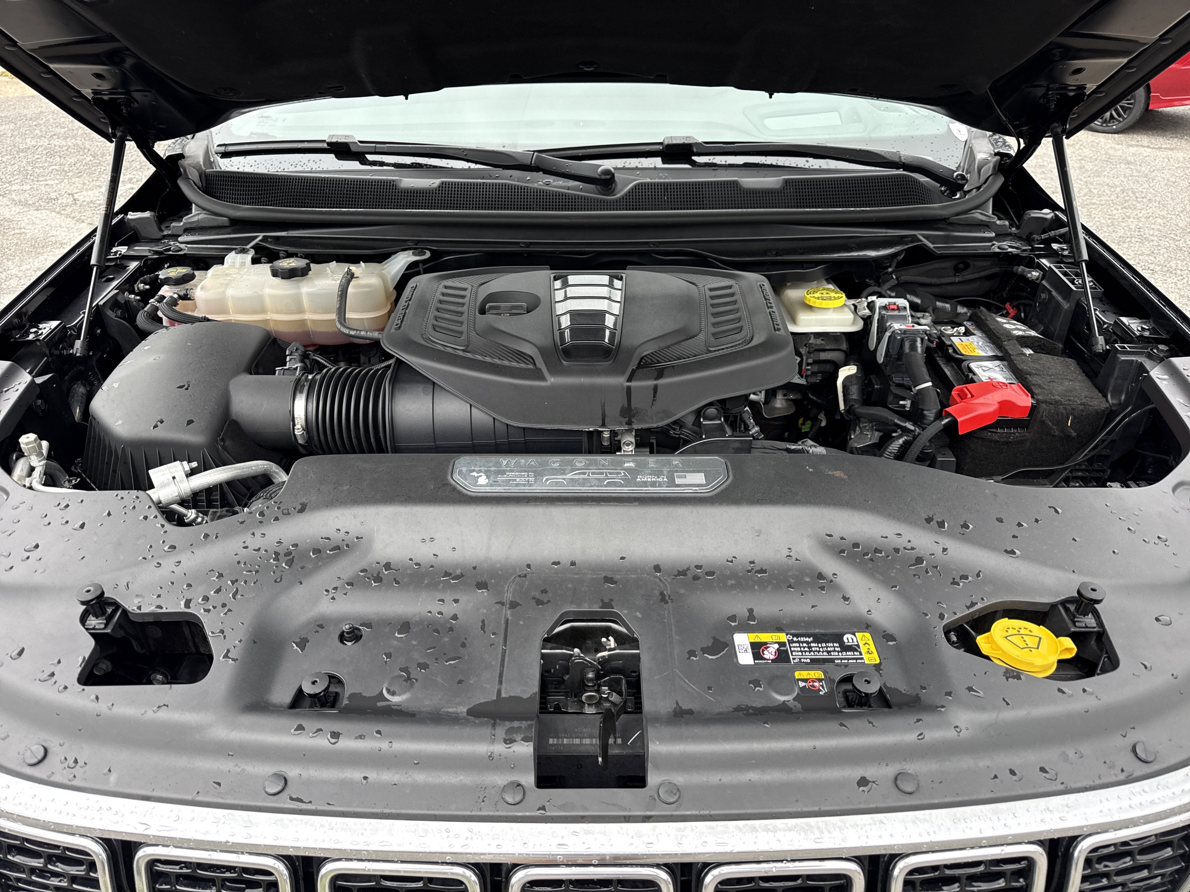 Used 2023 Jeep Wagoneer L Series III w/ Preferred Equipment Group image 49