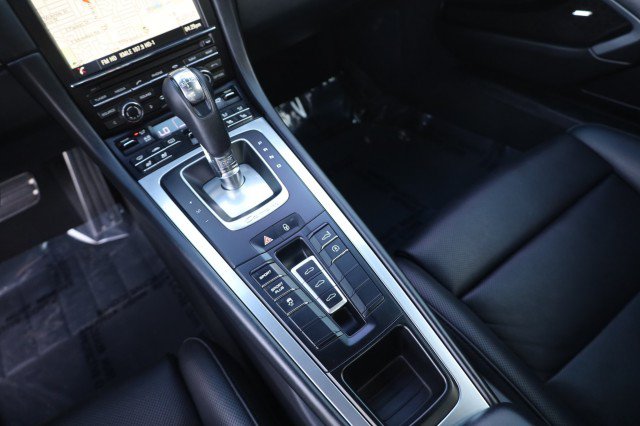 Used 2015 Porsche 911 Carrera 4 AWD/4WD image 39