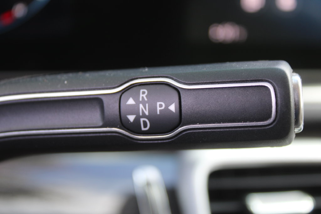 Used 2021 Mercedes-Benz GLE 350 4MATIC image 35