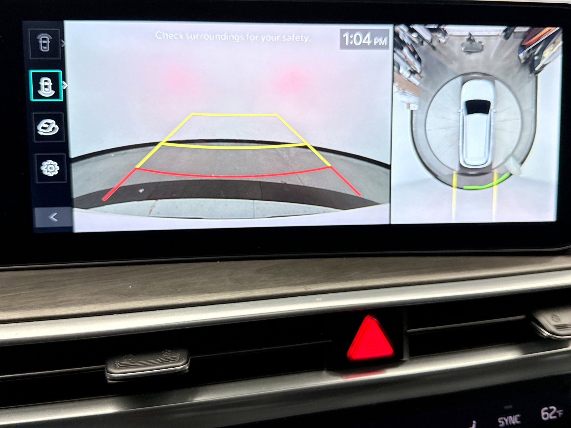 Used 2025 Kia Sorento SX image 16