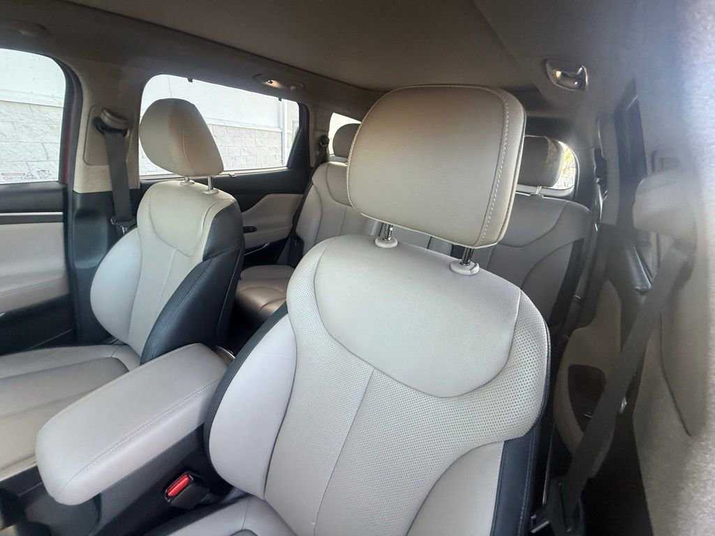 Used 2019 Hyundai Santa Fe Limited w/ Cargo Package image 25