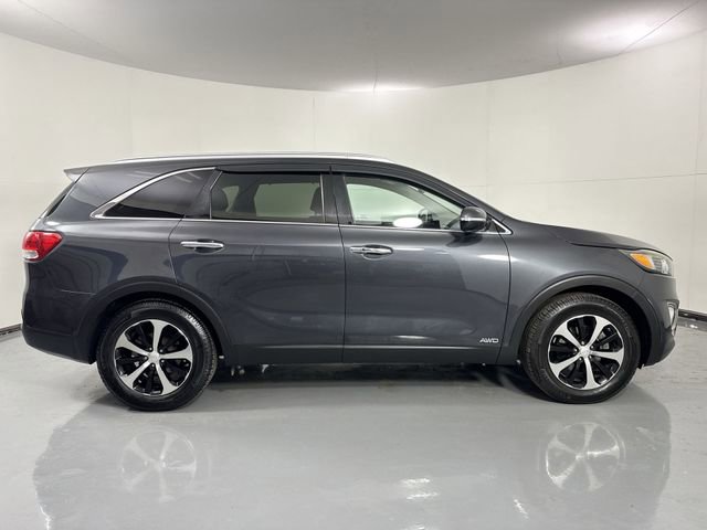 Used 2017 Kia Sorento EX image 34