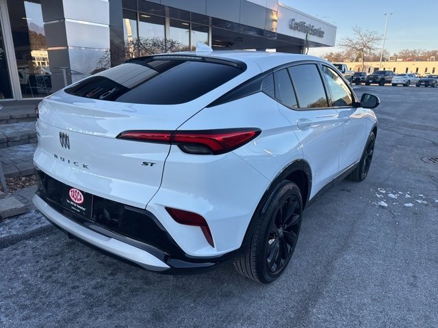 Used 2024 Buick Envista Sport Touring w/ Convenience I Package image 8