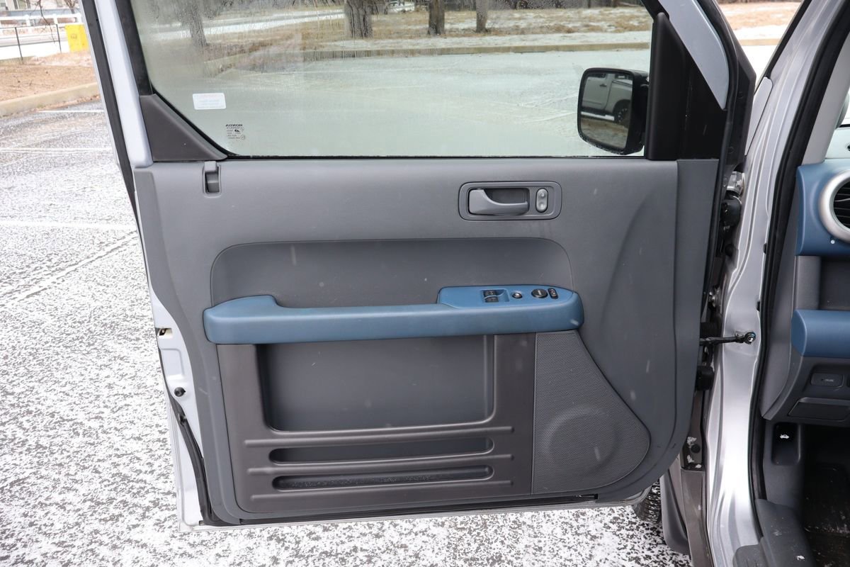 Used 2003 Honda Element EX image 24