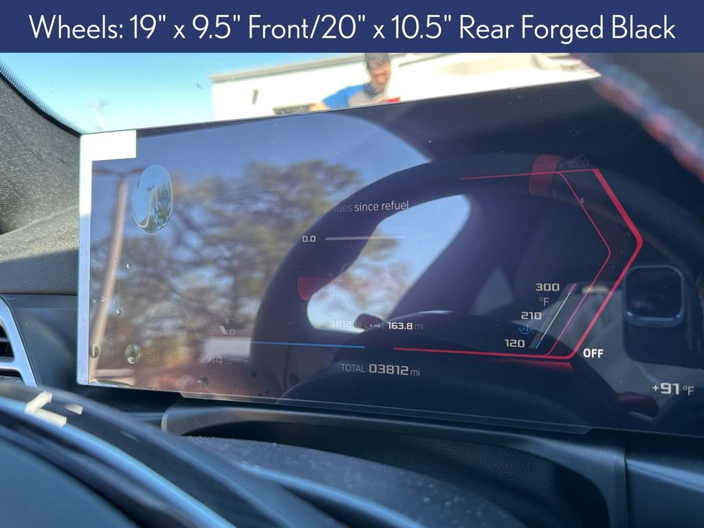 Used 2026 BMW M4 Coupe w/ Executive Package image 9