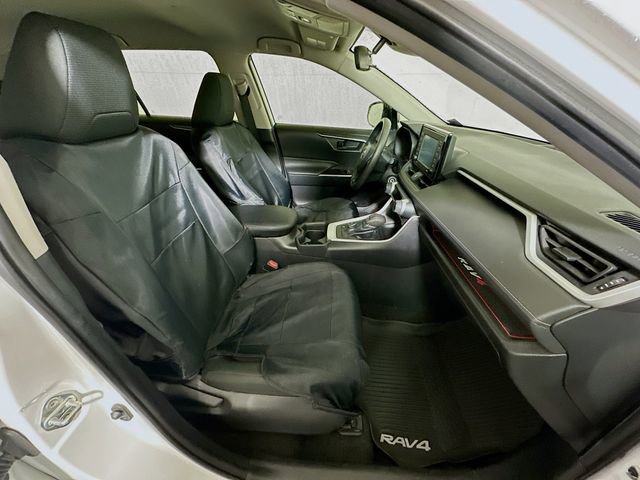 Certified 2021 Toyota RAV4 LE image 25