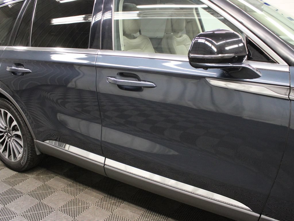 Used 2022 Lincoln Aviator Reserve w/ Equipment Group 201A AWD/4WD image 40