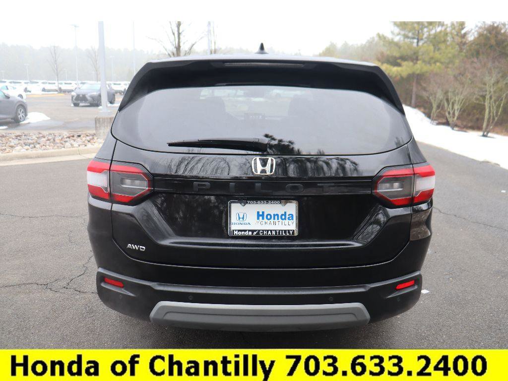 Certified 2025 Honda Pilot EX-L image 6