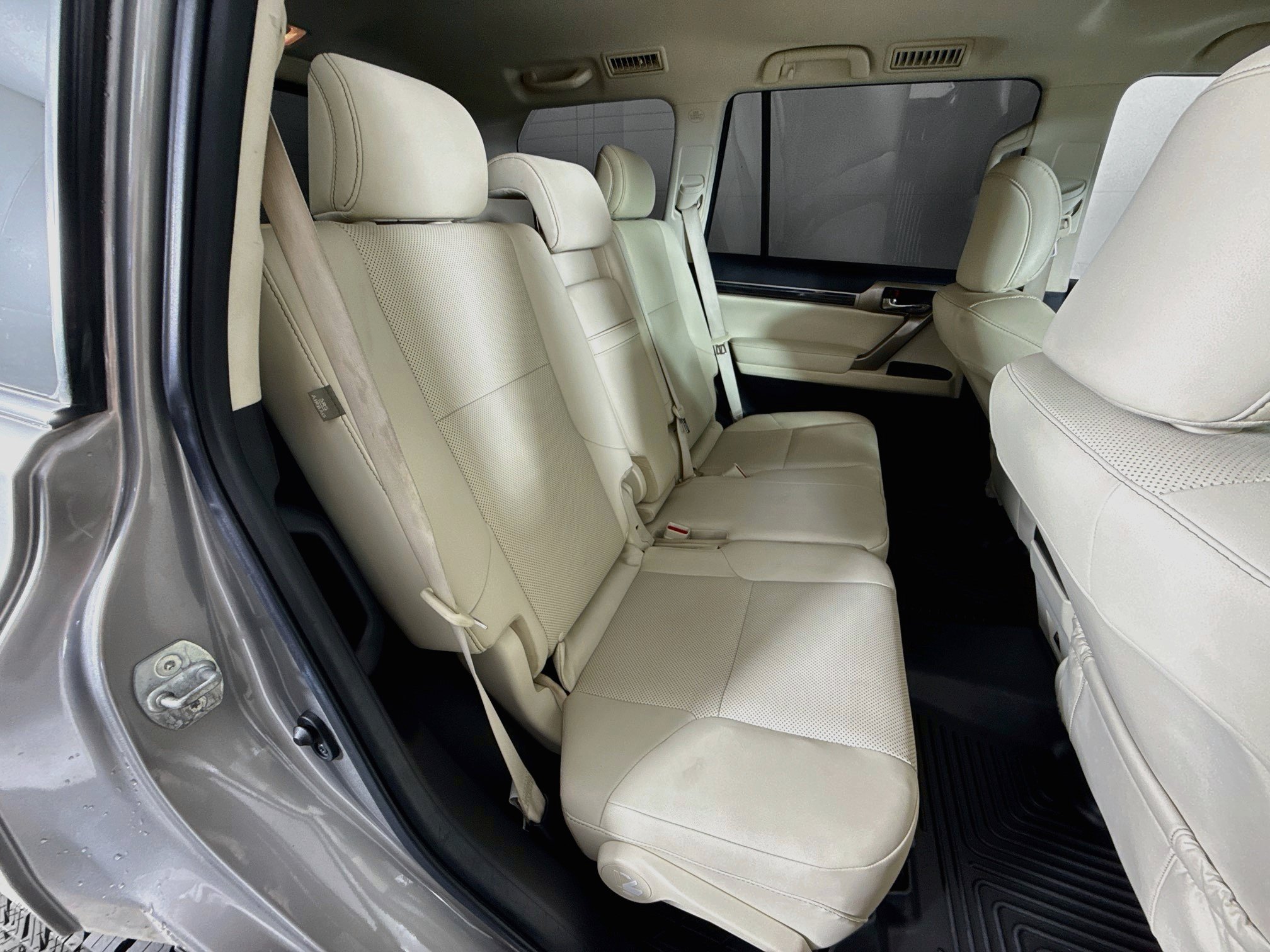 Used 2020 Lexus GX 460 Premium w/ Premium Package AWD/4WD image 36