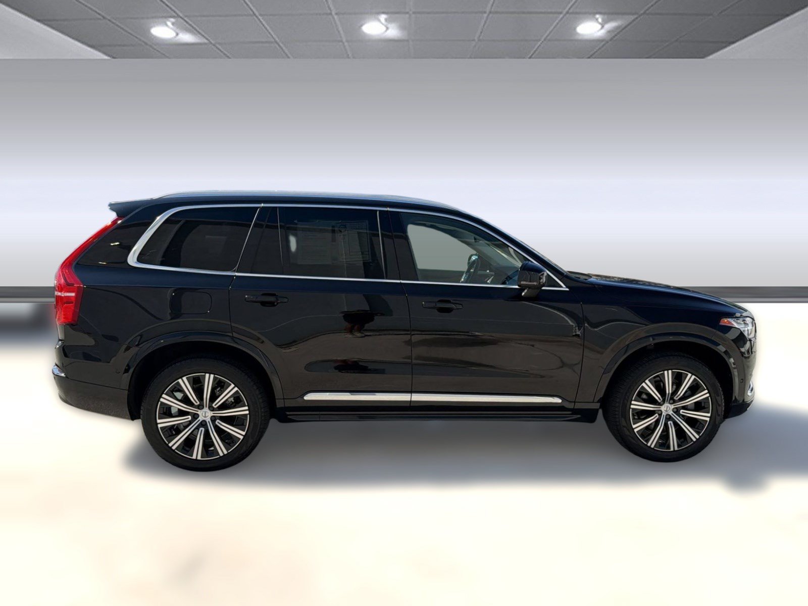 Used 2023 Volvo XC90 B6 Plus AWD/4WD image 8
