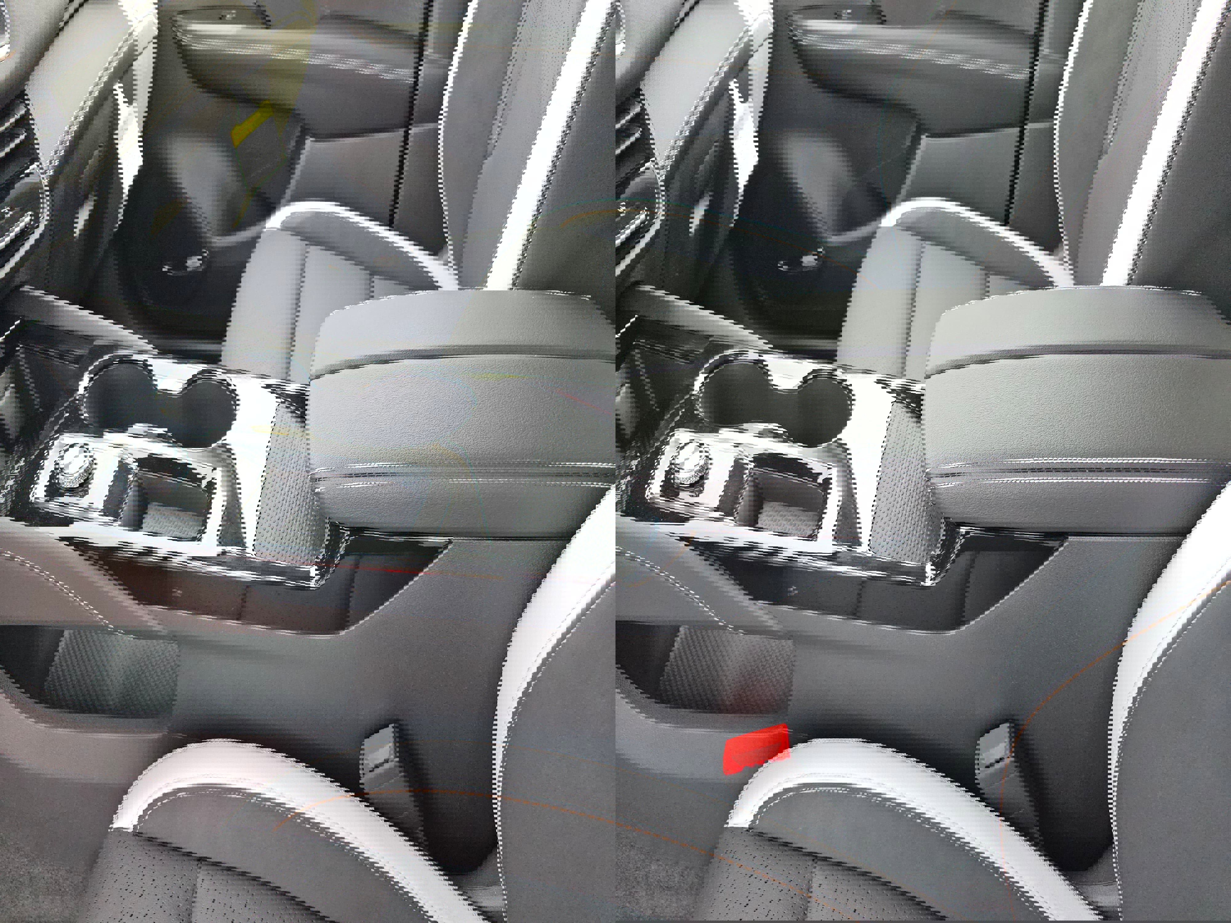 Used 2025 Buick Envision Sport Touring image 29