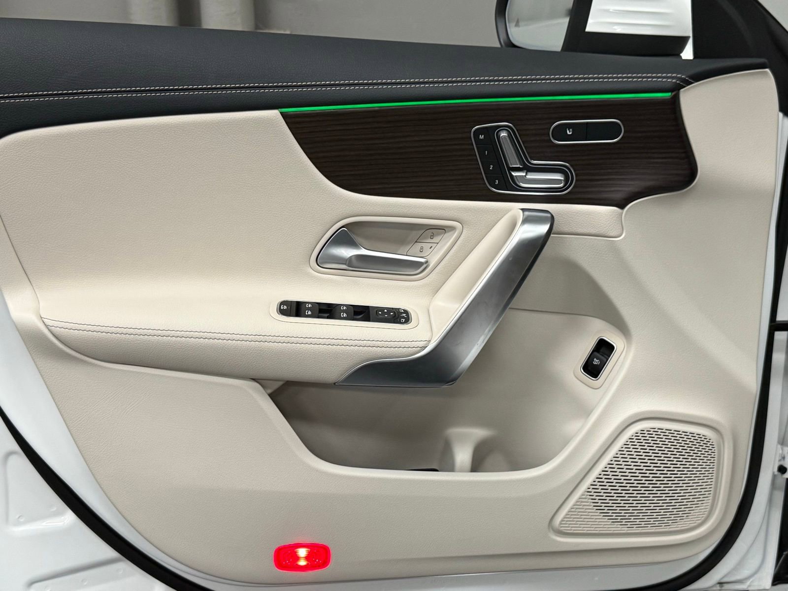 Used 2026 Mercedes-Benz CLA 250 image 16