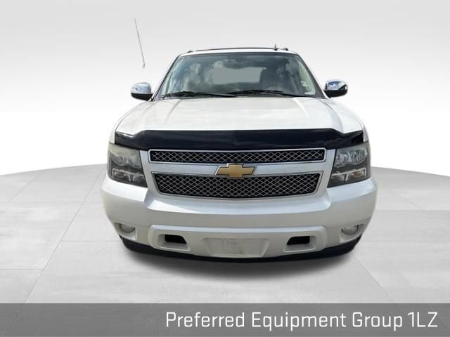 Used 2013 Chevrolet Avalanche LTZ RWD image 5