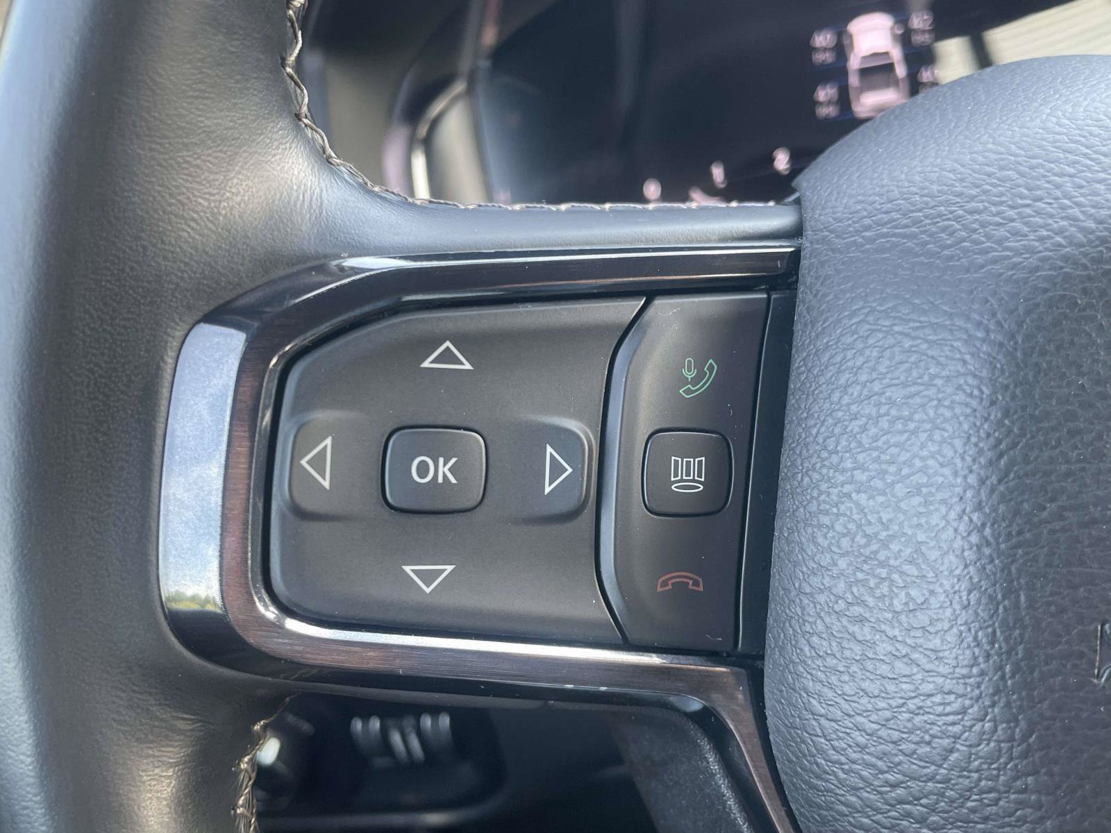 Used 2024 RAM 1500 Limited AWD/4WD image 21
