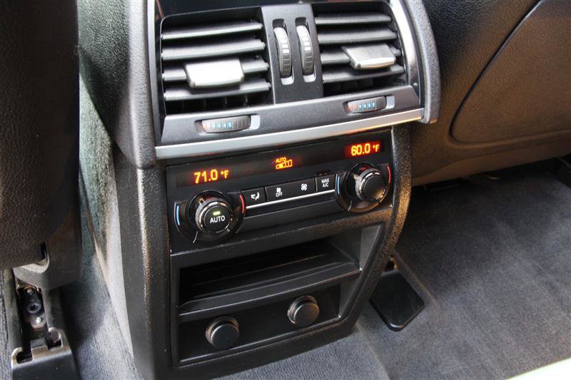 Used 2017 BMW X5 xDrive50i AWD/4WD image 18