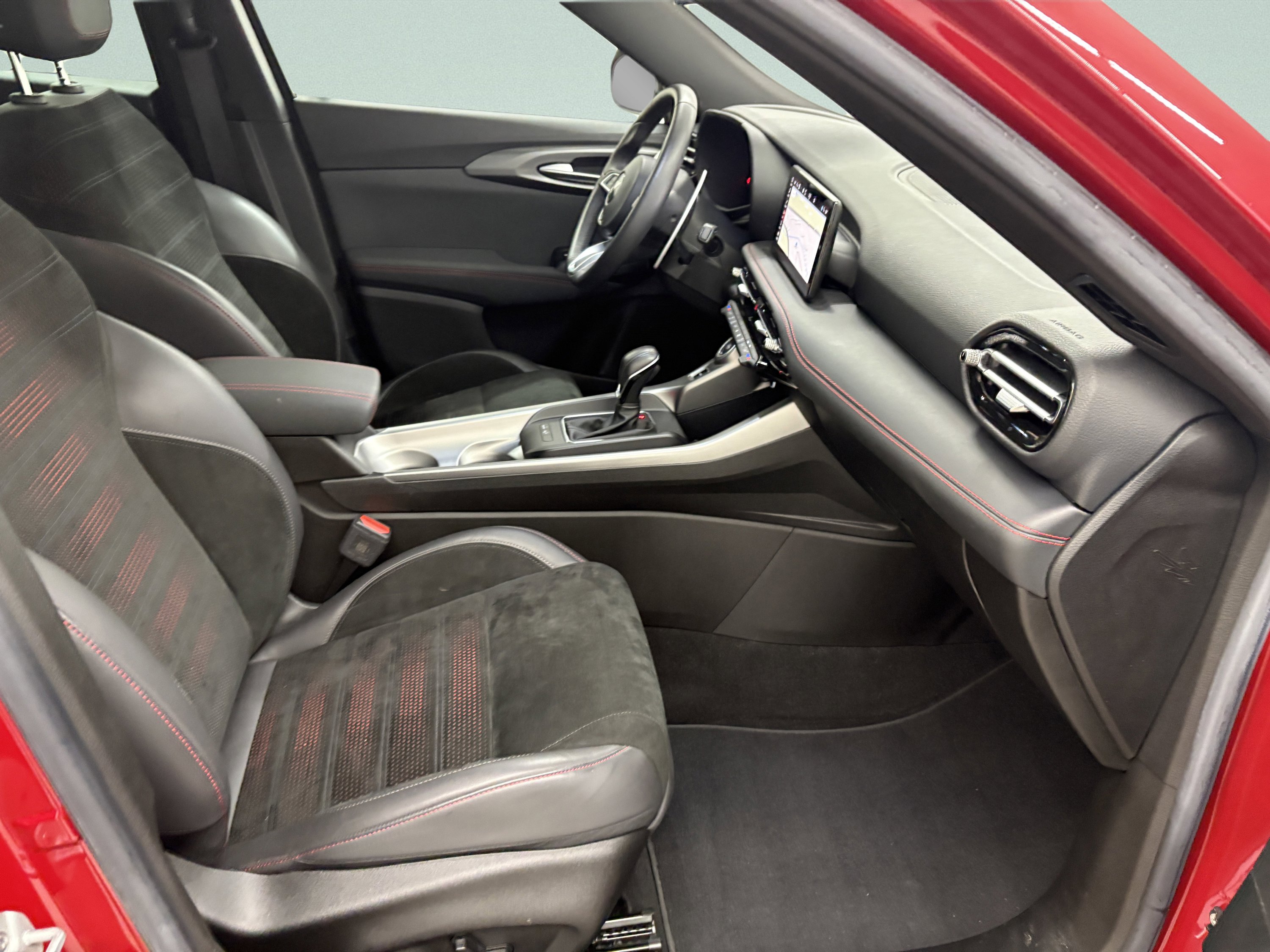 Used 2024 Dodge Hornet R/T Plus image 21