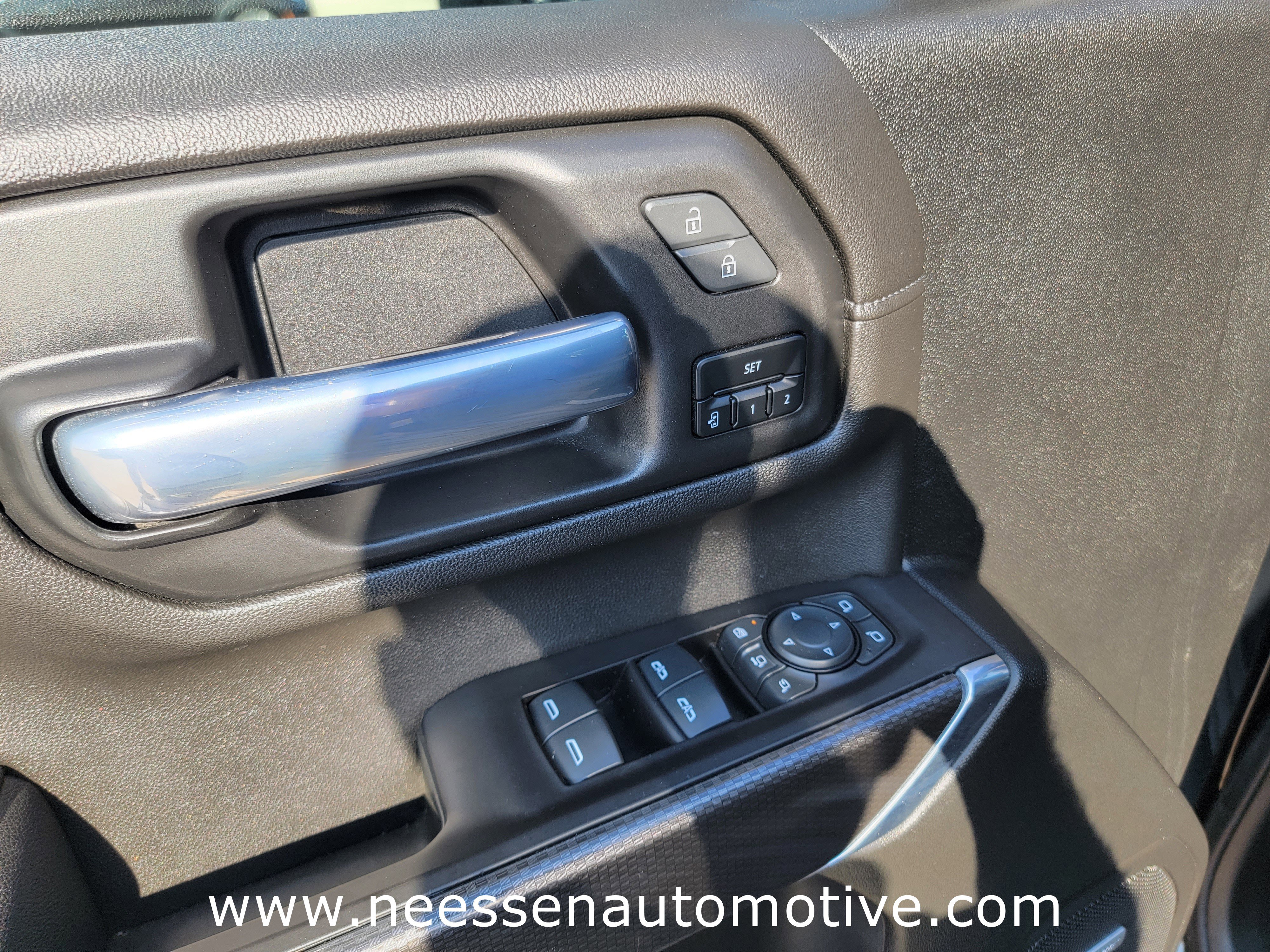 Used 2021 Chevrolet Silverado 2500 LTZ w/ Carhartt Edition image 23